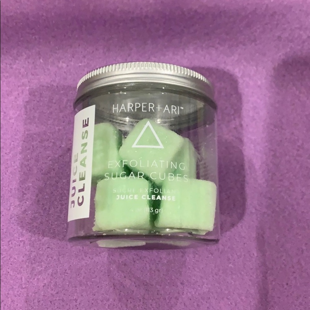 Exfoliating sugar cubes